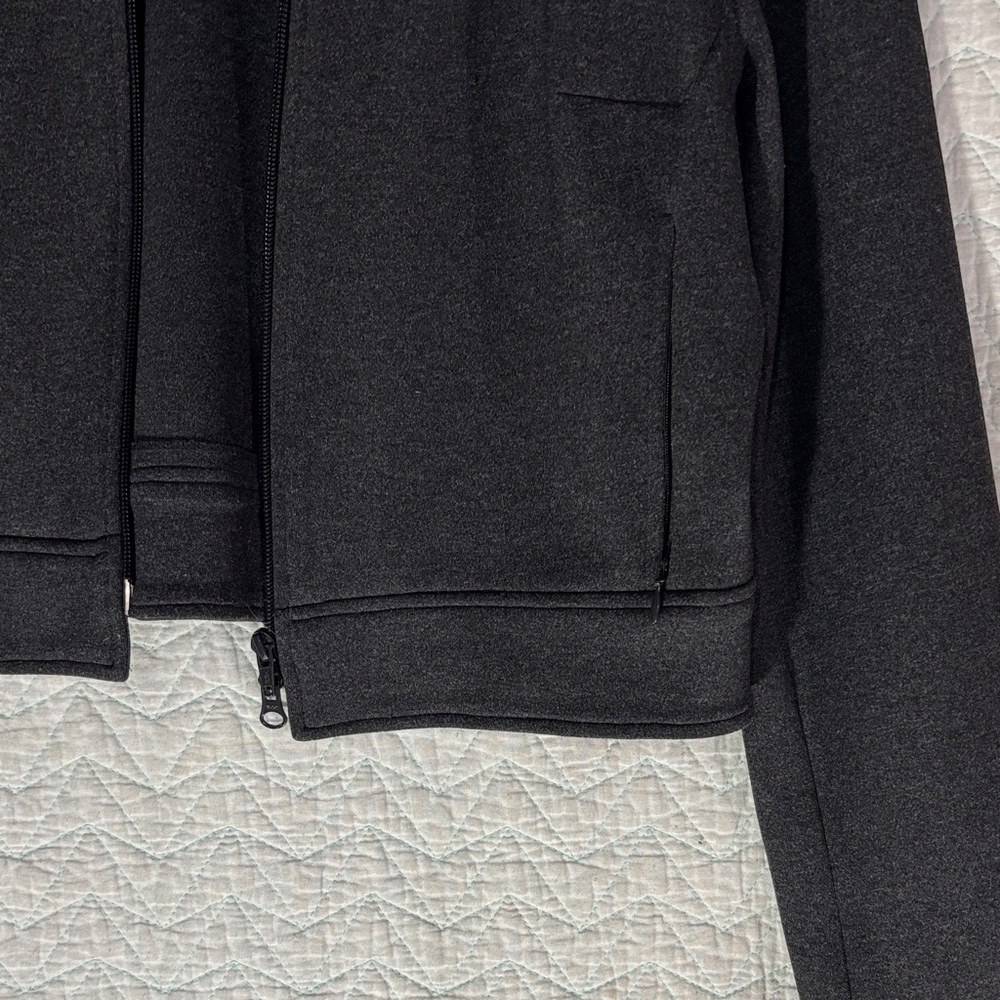 Express Black Cropped Bomber Jacket with Classic Collar - Picture 4 of 12